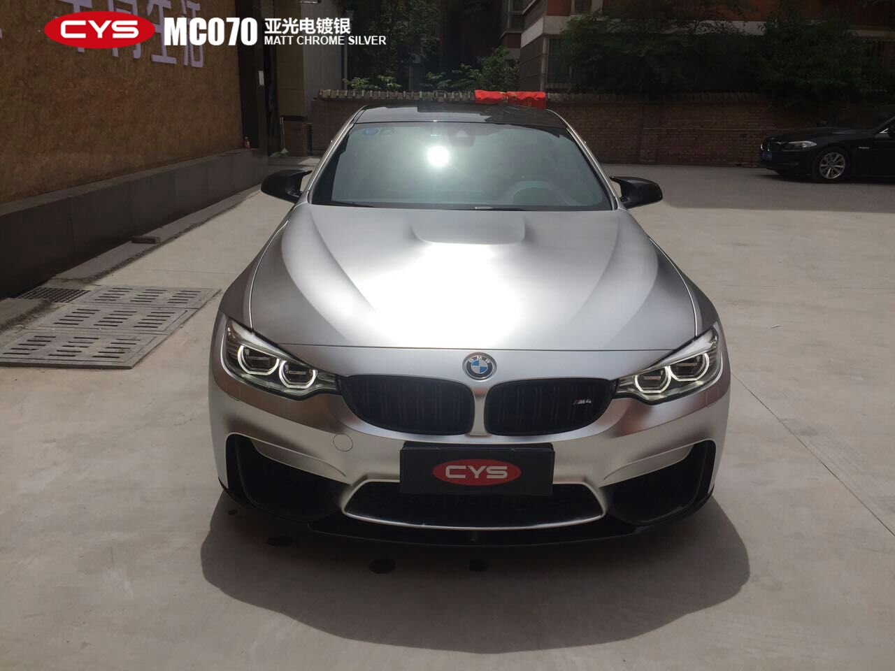 宝马m4亚光电镀银