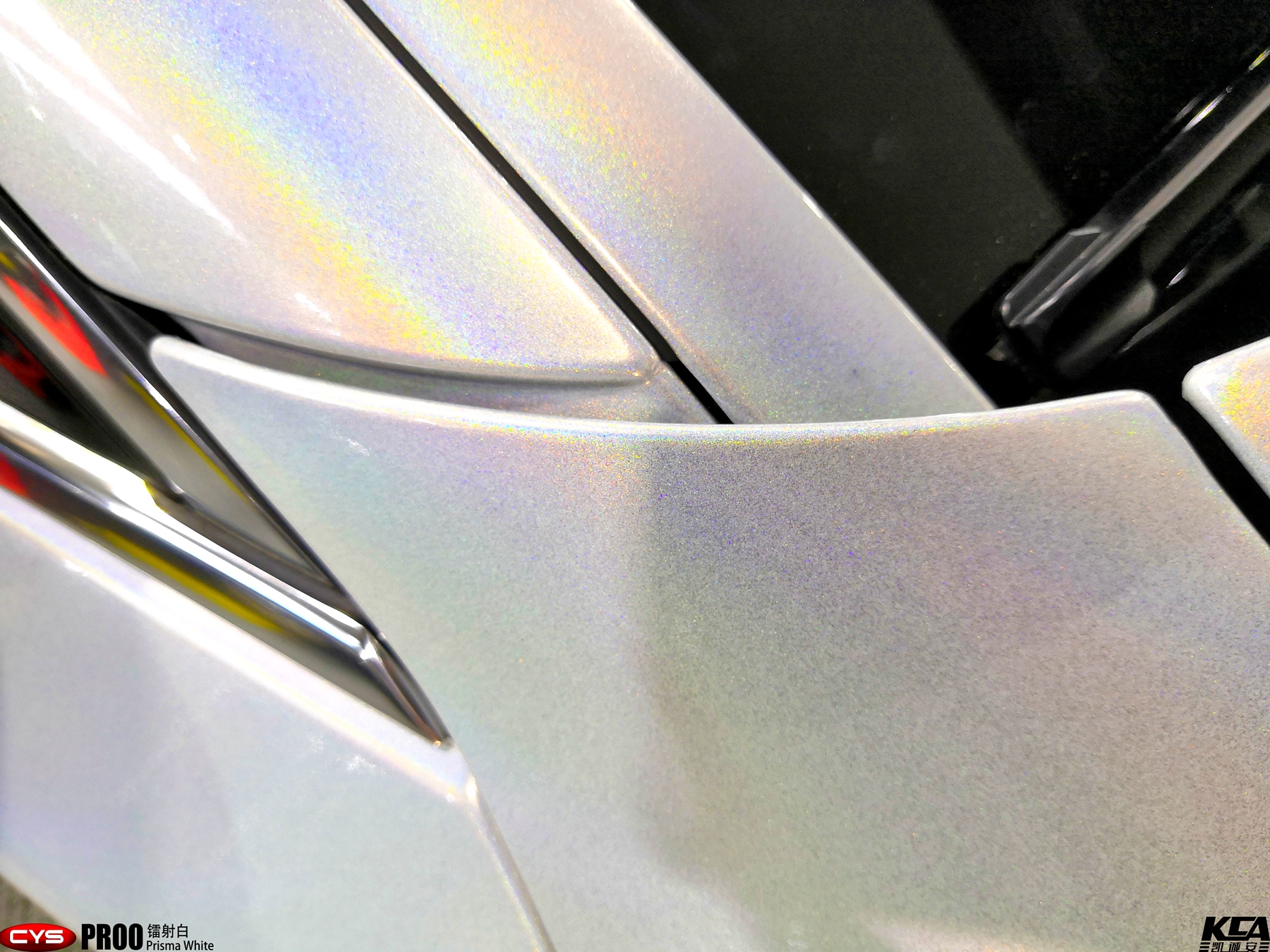 宝马5系镭射白pr00
