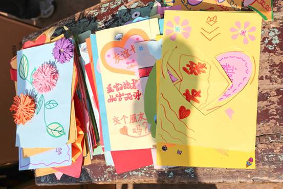 �ᳵ�˴��ݰ�����������Ӧ���������żҿ�ɽ��Сѧ