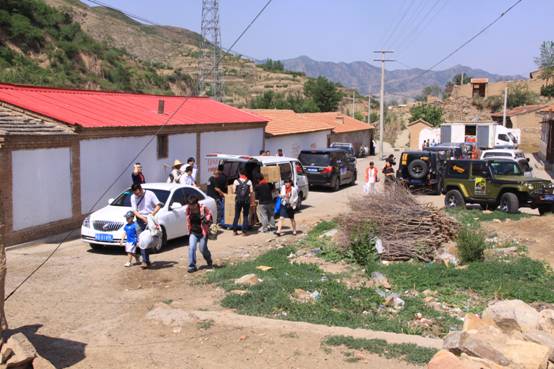 �ᳵ�˴��ݰ�����������Ӧ���������żҿ�ɽ��Сѧ