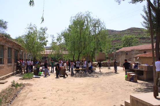 �ᳵ�˴��ݰ�����������Ӧ���������żҿ�ɽ��Сѧ