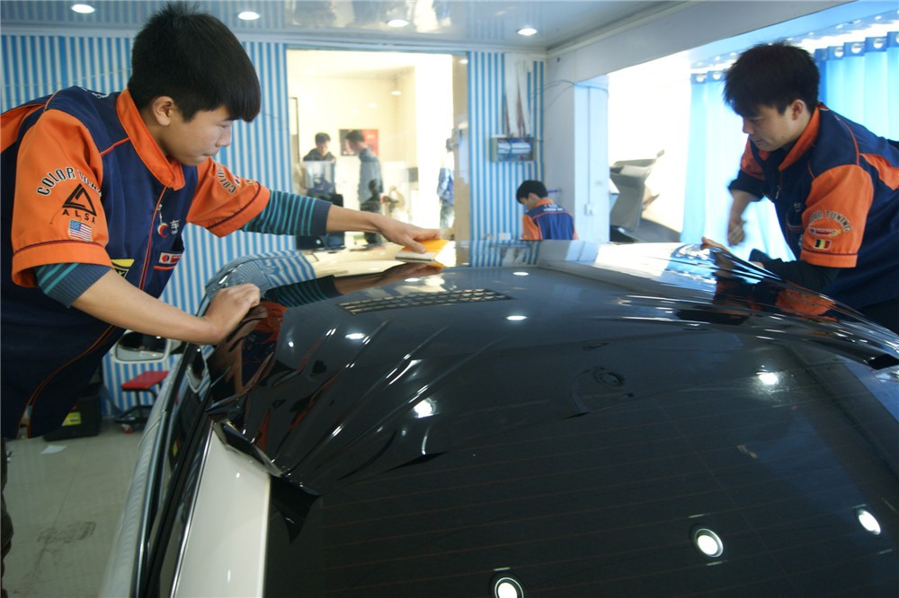 ��ɫ�µ�A4ǰ����ʥ̫��ĤH65+�����߹����Ĥ