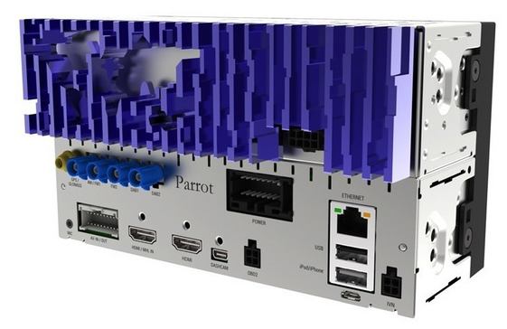 ֧�� CarPlay �� Android Auto��Parrot չʾ RNB6 ���ܳ���ϵͳ