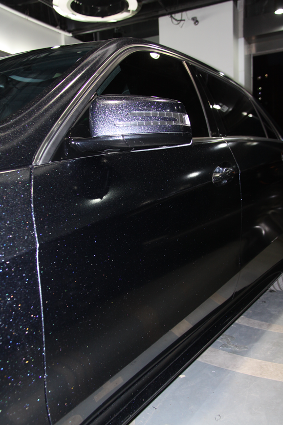 E260Lȫǹʯϵ֮ʺڳɫ
