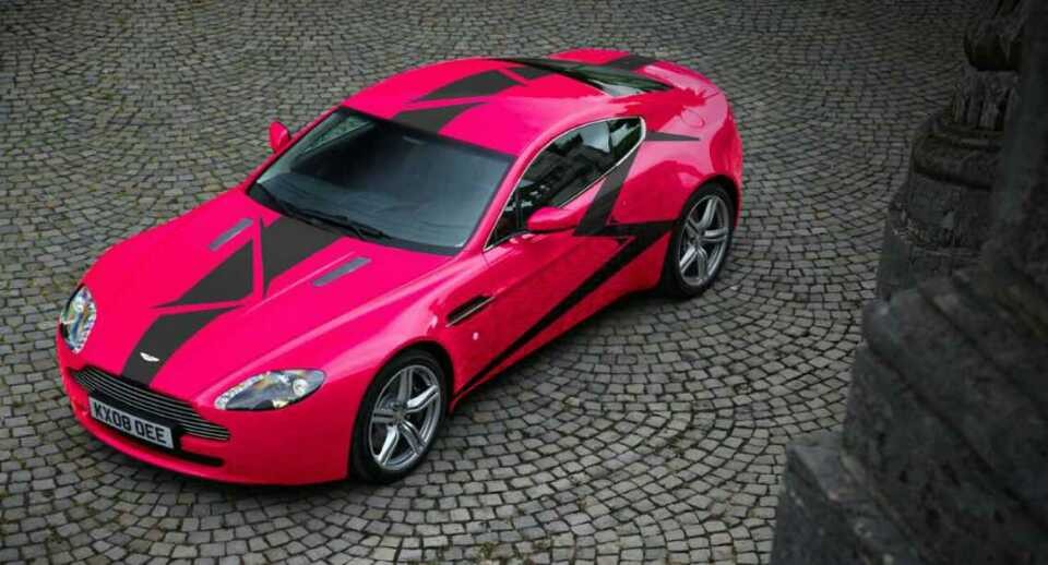 ���Ƴ�����2015����ɫ�׶��ع�