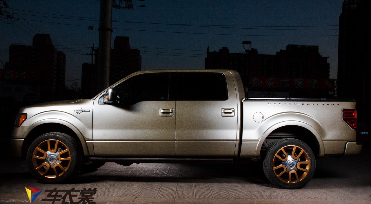 F150ɫЧ֮ѽҳĤ