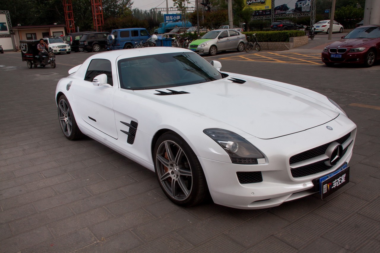 SLS AMGɫЧ֮׳Ĥ