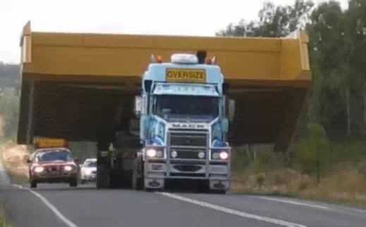 3839128887.jpg