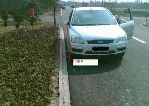 2579400360.jpg