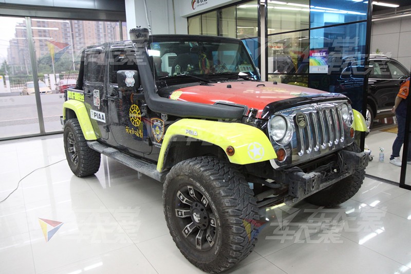 Ȼһµɱ   JeepȴĤ