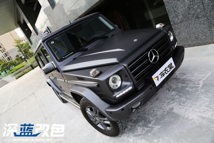 ���޻��       ����C63AMG��������ѻҳ�����ɫ