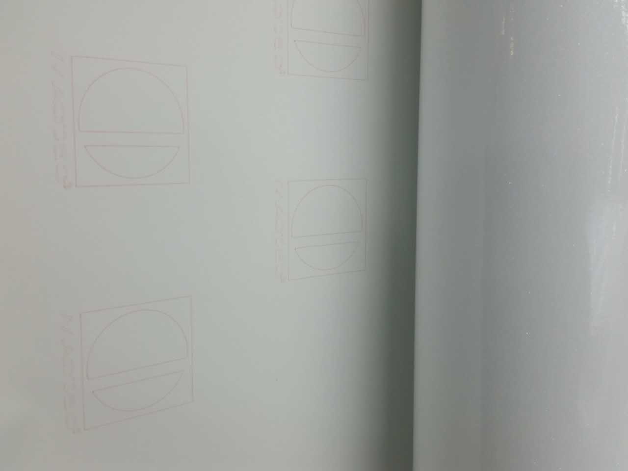 ���������ٻ�������װ��������ᳵӰ�����Ѹ�ɫ��ĤΪ�㻤��