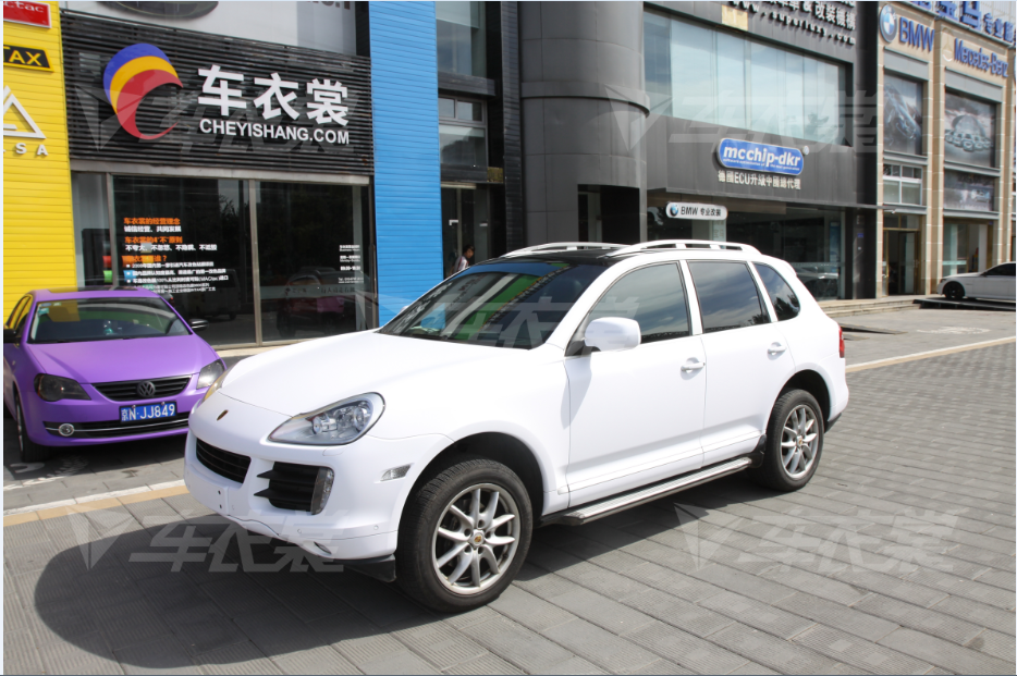 ϸ������     ��ʱ���ǹ�׳�����ɫ��Ĥ