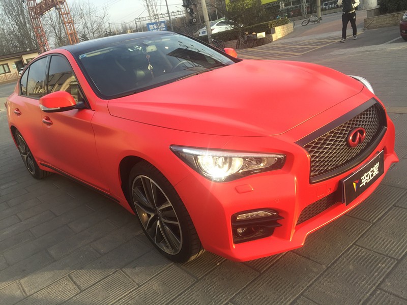 ӹ   ӢQ50к쳵ɫĤ