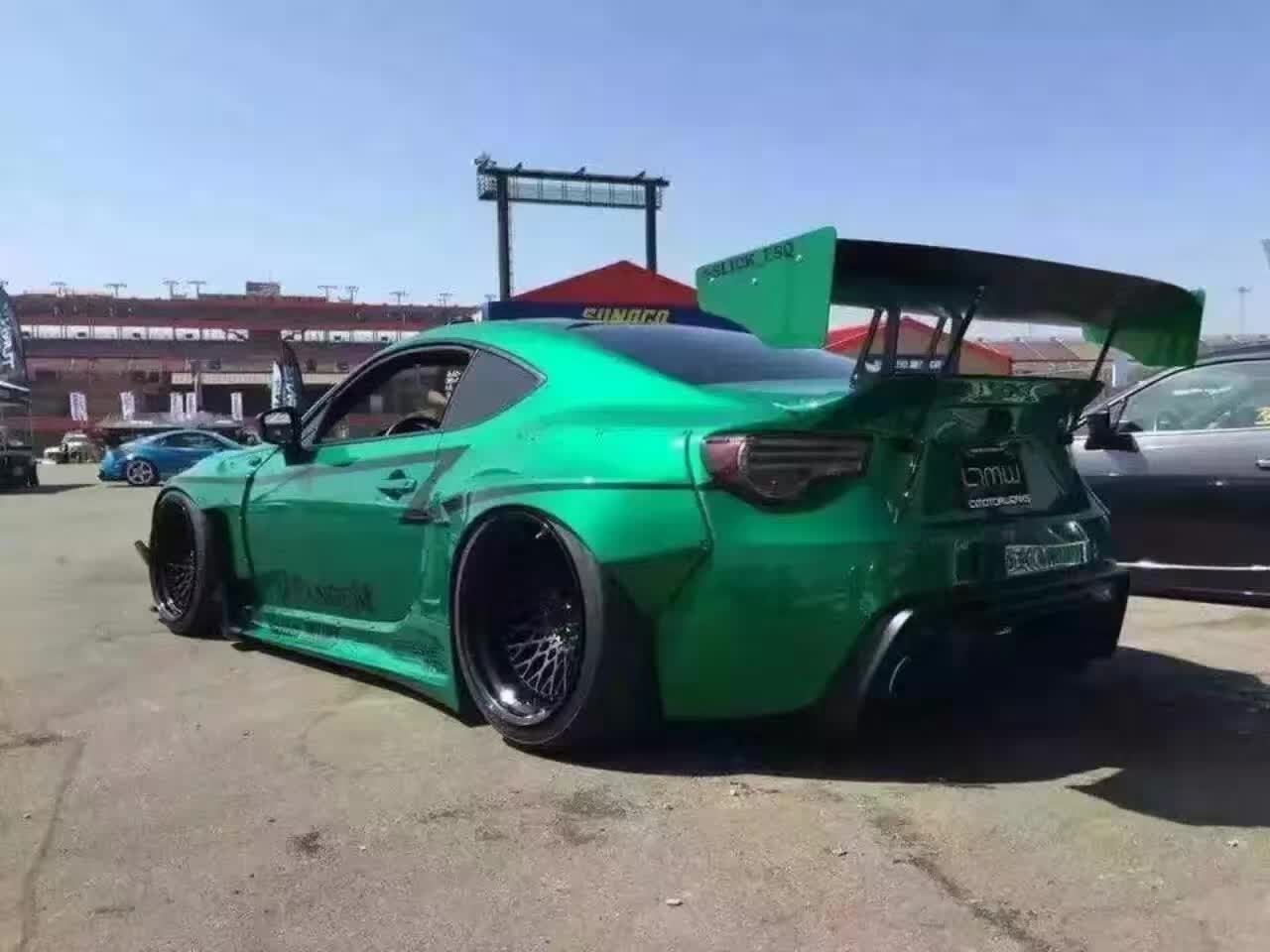 Χ   Է86ר