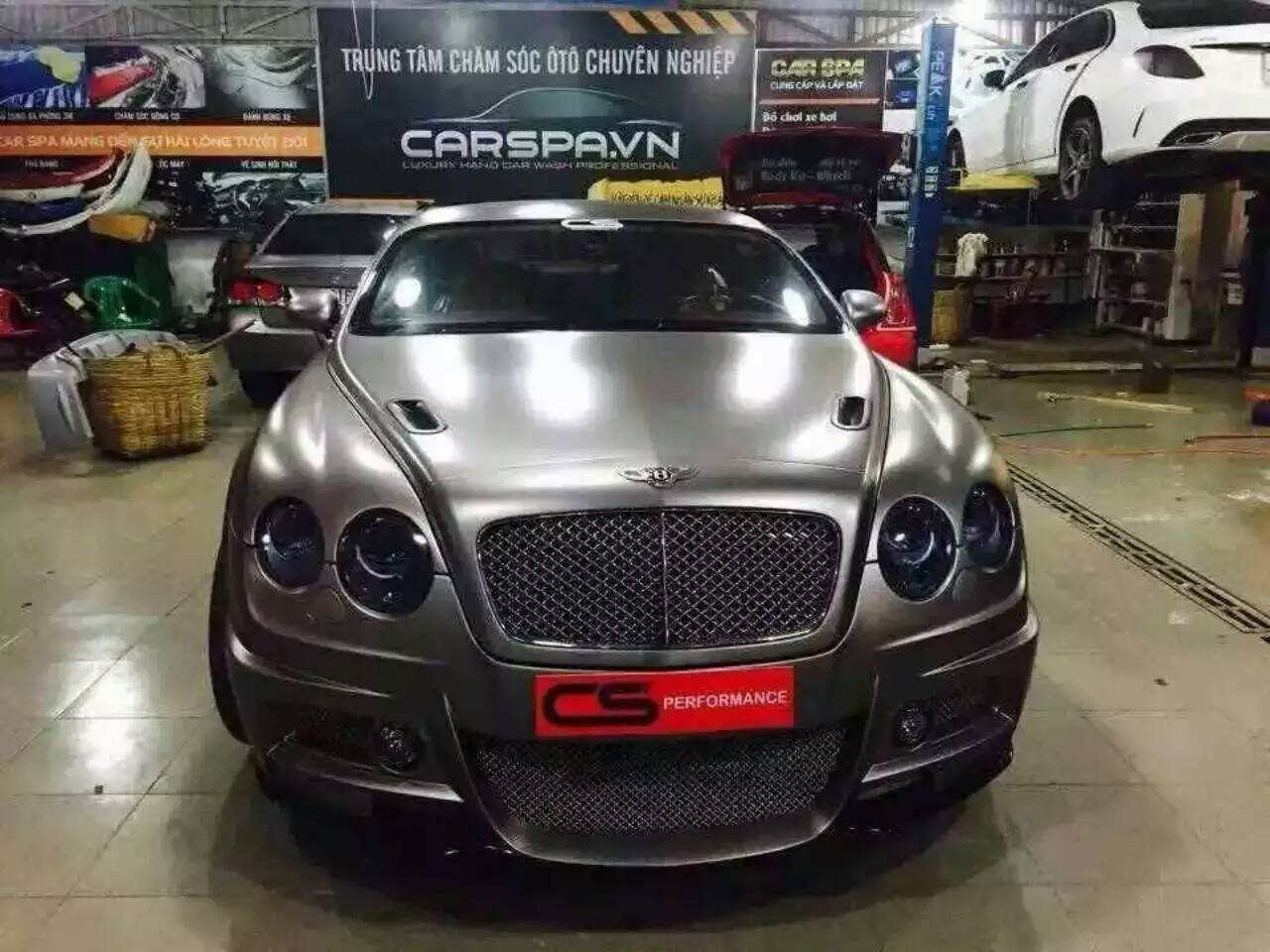 ר������   �����������ѻ�������ɫ