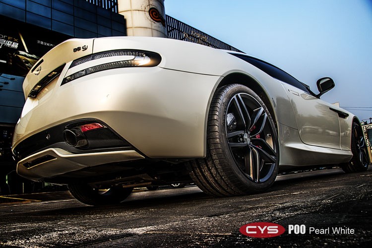 ��ׯ��İ���   ��˹����������׳�����ɫ��Ĥ