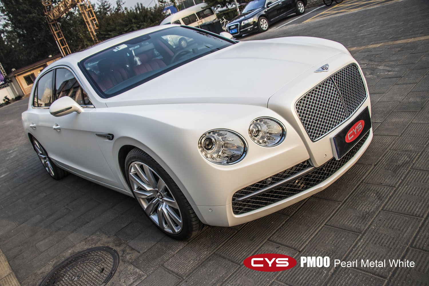 ��ɷ����  �����ɳ۵������׳�����ɫ��Ĥ