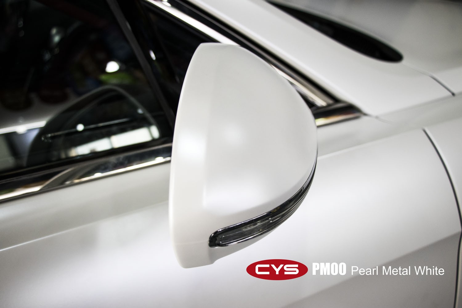 ��ɷ����  �����ɳ۵������׳�����ɫ��Ĥ