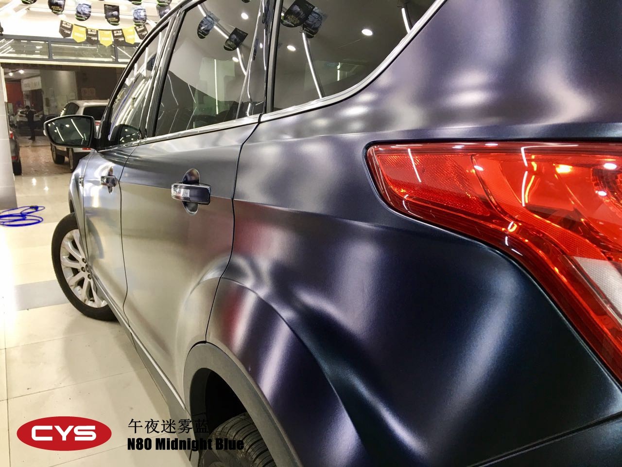 �������̬   ����������ҹ������������ɫ��Ĥ