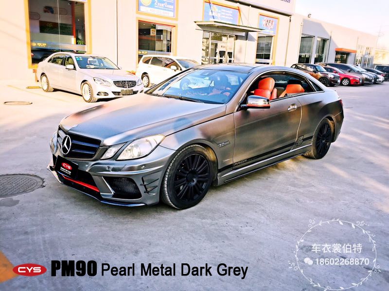 �ʸ�����   ���۵������ѻҳ�����ɫ��Ĥ