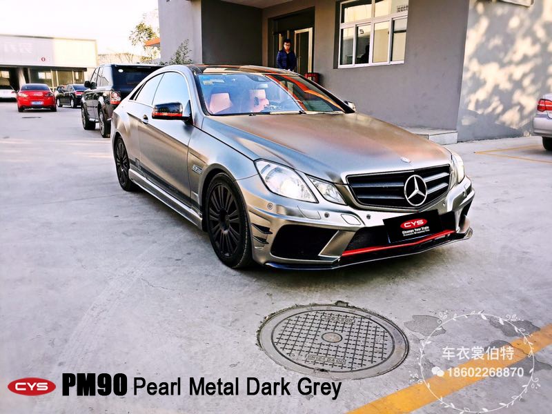 �ʸ�����   ���۵������ѻҳ�����ɫ��Ĥ