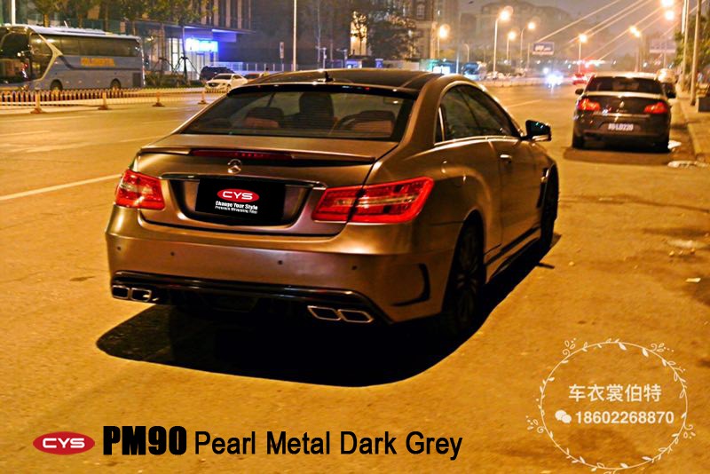 �ʸ�����   ���۵������ѻҳ�����ɫ��Ĥ