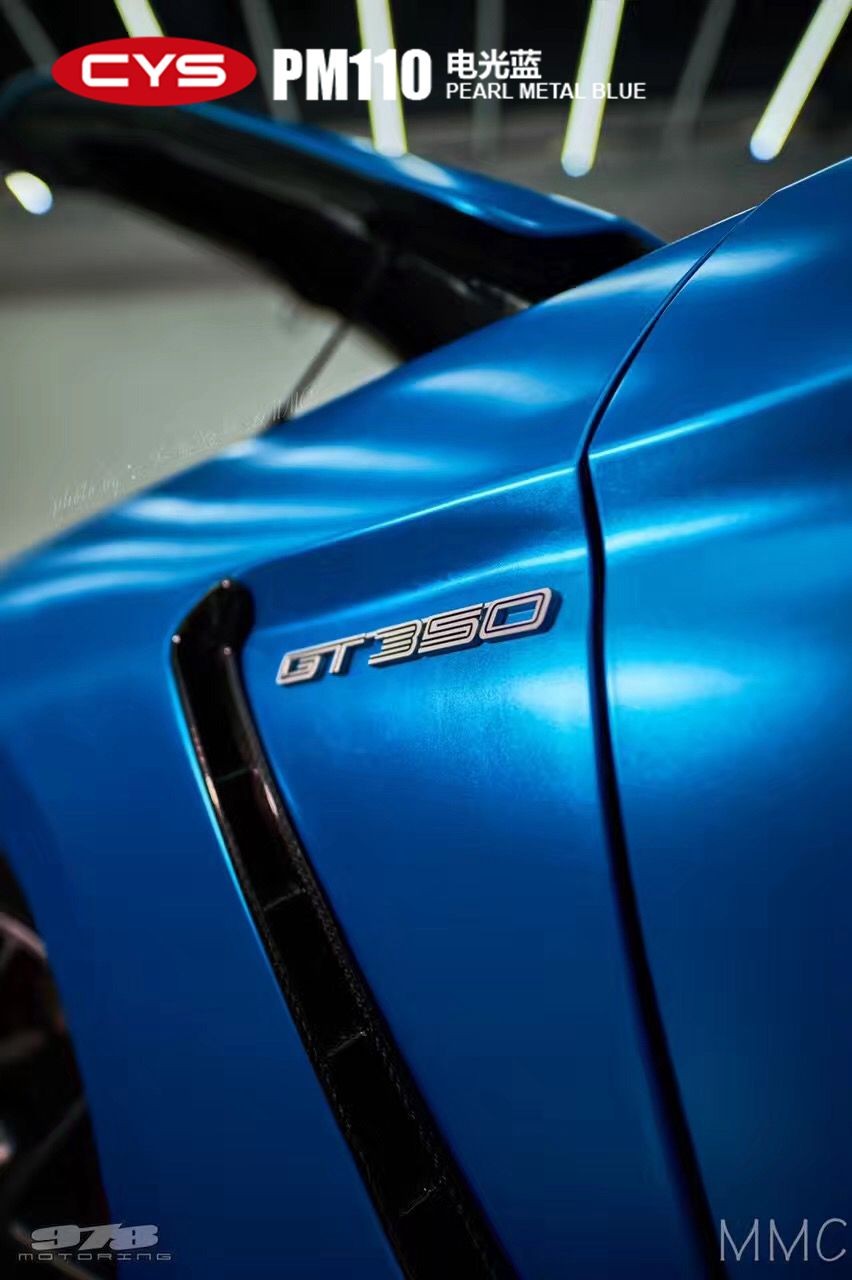 ����Ұ�������������ɫ��Ĥ