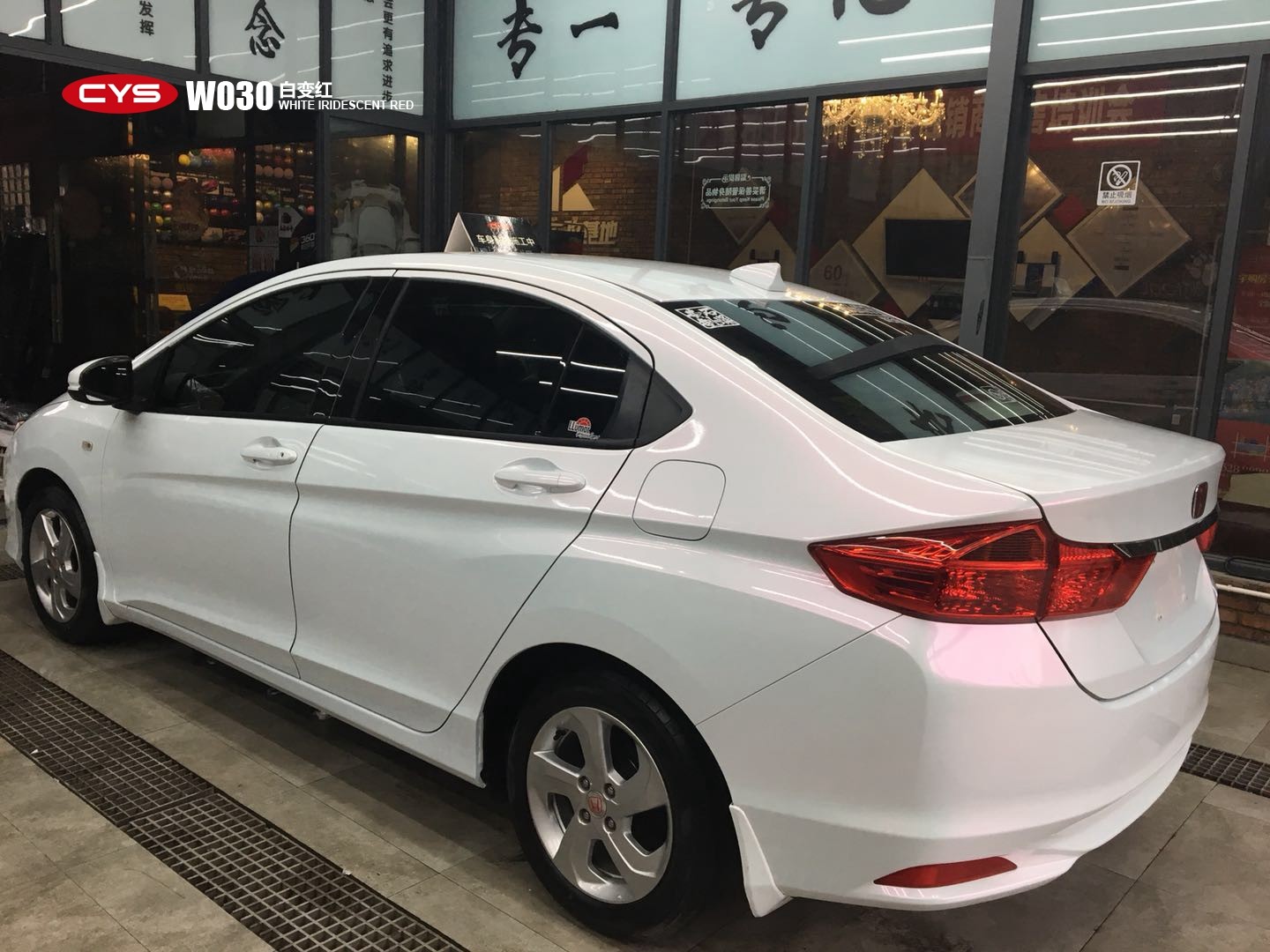 ����淶�ױ�쳵����ɫ��Ĥ