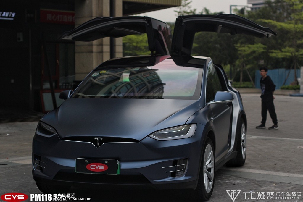Tesla X籩ɫĤ