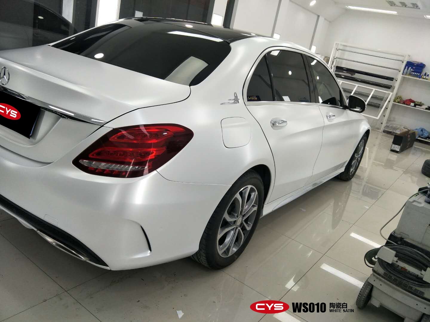 ����C180�մɰ�������ɫ��Ĥ