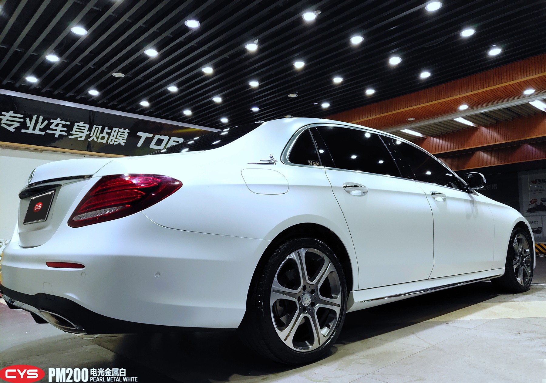 E300L׳ɫĤ 
