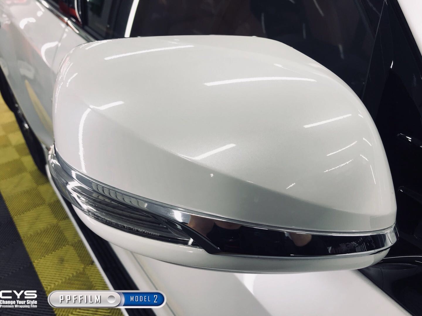 雷克萨斯LX570隐形车衣透明膜MODEL2车身贴膜 雷克萨斯LX570隐形车衣透明膜MODEL2车身贴膜