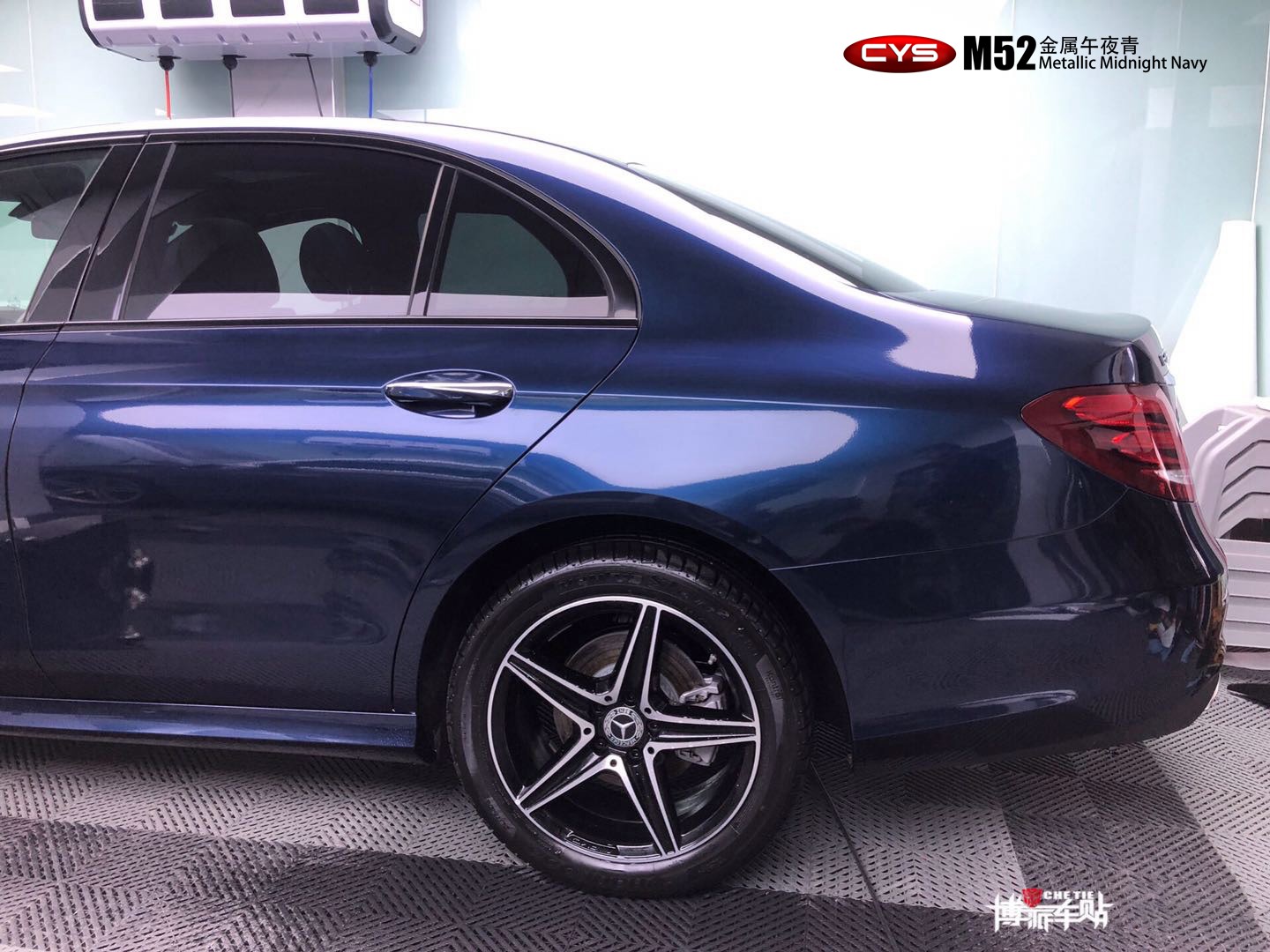 E260ҹM52ɫĤ